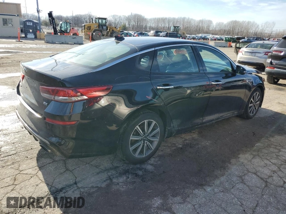 2019 Kia Optima EX with VIN 5XXGU4L17KG334350, listed as a Copart auction lot 43554635 with 55,465 mi miles and Salvage Title. Bid and sale history available at carsss.com. Image 3.