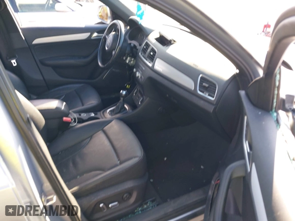 2018 Audi Q3 Premium Plus with VIN WA1JCCFS4JR030776, listed as a IAAI auction lot 41709645 with 73,953 mi miles. Bid and sale history available at carsss.com. Image 5.