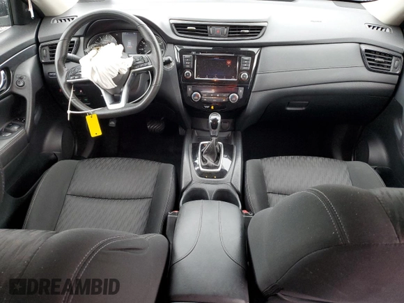 2020 Nissan Rogue SV z VIN KNMAT2MV5LP502902, wystawiony jako Copart lot #55873215 z przebiegiem 96 736 mil mil oraz Szkoda całkowita • Salvage title. Historia ofert i sprzedaży dostępna na DreamBid. Obrazek 8.
