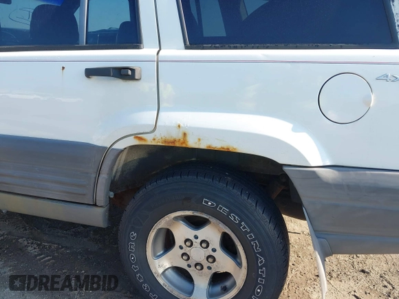 1998 Jeep Grand Cherokee Laredo с VIN 1J4GZ58S8WC372369, выставлен на аукционе IAAI как лот 42222447 с пробегом 223 748 миль миль и . История ставок и продаж доступна на DreamBid. Изображение 17.