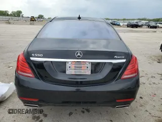 2015 Mercedes-Benz S 550 with VIN WDDUG8FBXFA079688, listed as a Copart auction lot 54261915 with 103,225 mi miles and Salvage Title. Bid and sale history available at DreamBid. Image 6.