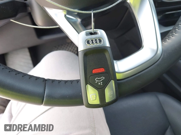 2019 Audi Q7 Premium Plus with VIN WA1LHAF76KD018184, listed as a IAAI auction lot 42056902 with 53,610 mi miles and . Bid and sale history available at DreamBid. Image 11.