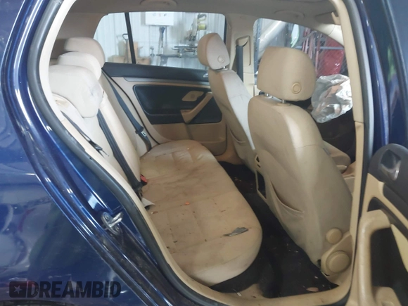 2006 Volkswagen Rabbit с VIN WVWDR71KX6W139767, выставлен на аукционе IAAI как лот 41569399 с пробегом 229 724 миль миль и . История ставок и продаж доступна на DreamBid. Изображение 8.