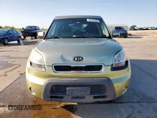 2010 Kia Soul + with VIN KNDJT2A25A7177174, listed as a Copart auction lot 52167295 with 86,752 mi miles and Salvage Title. Bid and sale history available at DreamBid. Image 5.