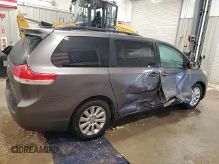 2012 Toyota Sienna XLE z VIN 5TDDK3DC8CS046677, wystawiony jako Copart lot #52381025 z przebiegiem 144 054 mil mil oraz Czysty tytuł • Clean title. Historia ofert i sprzedaży dostępna na DreamBid. Obrazek 3.