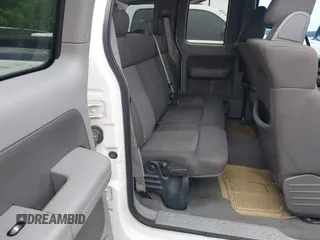 2005 Ford F-150 XLT with VIN 1FTPX12505FA38387, listed as a IAAI auction lot 42102959 with 224,788 mi miles. Bid and sale history available at carsss.com. Image 8.