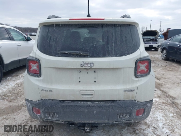2020 Jeep Renegade Latitude with VIN ZACNJBBB7LPL57524, listed as a IAAI auction lot 41639559 with 126,742 mi miles. Bid and sale history available at carsss.com. Image 16.