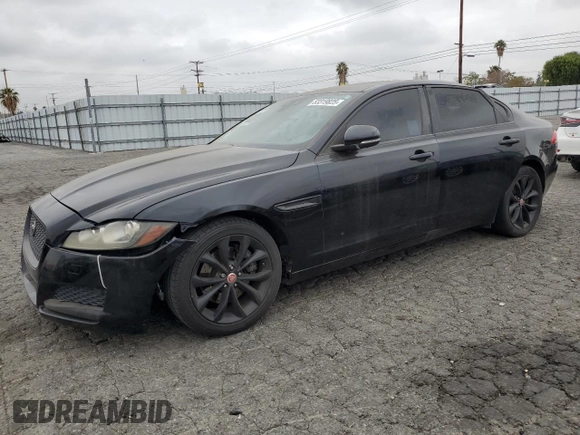 2017 Jaguar XF 20d Premium with VIN SAJBD4BN1HCY32312, listed as a Copart auction lot 53319825 with 101,569 mi miles and Clean Title. Bid and sale history available at carsss.com. Image 1.