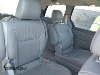 2009 Toyota Sienna XLE with VIN 5TDZK22C69S241205, listed as a IAAI auction lot 40980902 with 250,335 mi miles and . Bid and sale history available at DreamBid. Image 8.