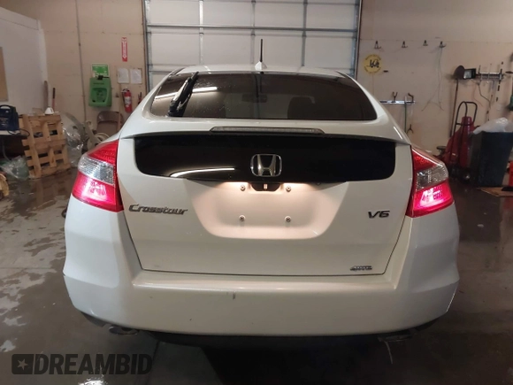 2012 Honda Crosstour EX-L with VIN 5J6TF2H57CL010853, listed as a IAAI auction lot 41507030 with 111,024 mi miles. Bid and sale history available at carsss.com. Image 17.