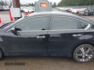 2015 Nissan Altima 2.5 S with VIN 1N4AL3AP6FC213623, listed as a IAAI auction lot 41831798 with 132,876 mi miles. Bid and sale history available at carsss.com. Image 14.
