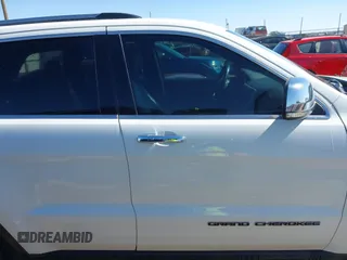 2017 Jeep Grand Cherokee Limited with VIN 1C4RJFBG2HC755095, listed as a IAAI auction lot 41489431 with 128,735 mi miles. Bid and sale history available at carsss.com. Image 14.
