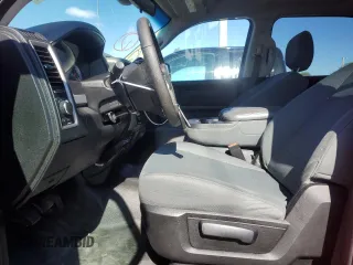 2015 Ram 1500 ST с VIN 1C6RR7STXFS605760, выставлен на аукционе Copart как лот 58031575 с пробегом 134 999 миль миль и Чистый • Clean title. История ставок и продаж доступна на DreamBid. Изображение 7.