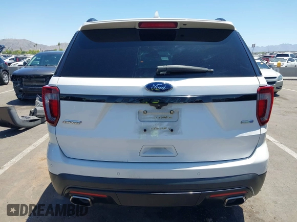 2017 Ford Explorer Sport z VIN 1FM5K8GT4HGA61316, wystawiony jako IAAI lot #42572392 z przebiegiem 92 860 mil mil oraz . Historia ofert i sprzedaży dostępna na DreamBid. Obrazek 16.