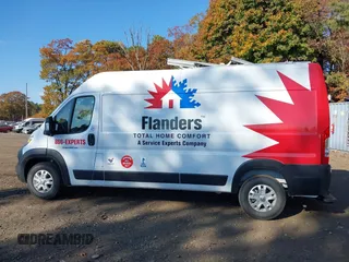 2024 Ram ProMaster Cargo Tradesman with VIN 3C6LRVDG6RE125555, listed as a IAAI auction lot 40639262 with 18 mi miles and . Bid and sale history available at carsss.com. Image 14.