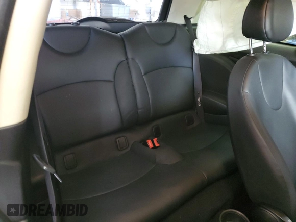 2011 MINI Hardtop with VIN WMWSU3C59BT099759, listed as a Copart auction lot 53995355 with 141,575 mi miles and Salvage Title. Bid and sale history available at DreamBid. Image 10.