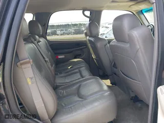 2003 Chevrolet Tahoe Z71 with VIN 1GNEK13Z13R166468, listed as a IAAI auction lot 41848131 with 163,738 mi miles. Bid and sale history available at carsss.com. Image 8.