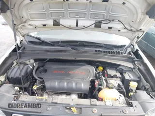 2017 Jeep Renegade Latitude with VIN ZACCJBBB2HPF77848, listed as a IAAI auction lot 41720643 with 145,308 mi miles. Bid and sale history available at carsss.com. Image 10.