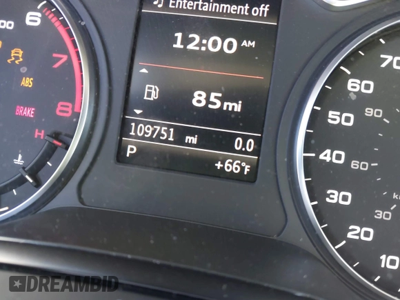 2015 Audi A3 Premium z VIN WAUACGFFXF1005724, wystawiony jako IAAI lot #41745687 z przebiegiem 109 751 mil mil oraz . Historia ofert i sprzedaży dostępna na DreamBid. Obrazek 7.