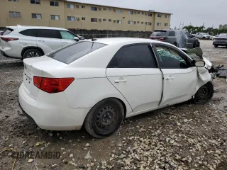 2011 Kia Forte LX with VIN KNAFT4A20B5350790, listed as a Copart auction lot 75699204 with 0 mi miles and Non Repairable. Bid and sale history available at carsss.com. Image 3.