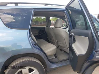 2011 Toyota RAV4 with VIN 2T3JF4DV4BW115148, listed as a IAAI auction lot 42177258 with 142,610 mi miles. Bid and sale history available at carsss.com. Image 8.