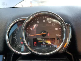 2019 MINI Countryman Cooper S with VIN WMZYT5C5XK3G92755, listed as a Copart auction lot 60106485 with 55,647 mi miles and Salvage title. Bid and sale history available at DreamBid. Image 9.