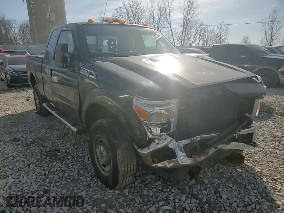 2012 Ford F-250 XL z VIN 1FT7X2B66CED20132, wystawiony jako Copart lot #48782545 z przebiegiem Nie podano mil oraz Czysty tytuł • Clean title. Historia ofert i sprzedaży dostępna na DreamBid. Obrazek 11.