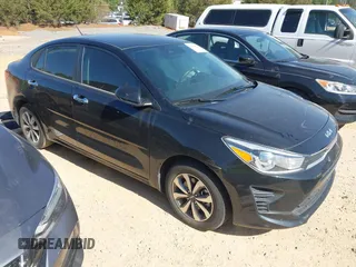 2022 Kia Rio LX z VIN 3KPA24AD9NE458402, wystawiony jako IAAI lot #42046422 z przebiegiem 30 137 mil mil oraz . Historia ofert i sprzedaży dostępna na DreamBid. Obrazek 1.