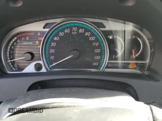 2013 Toyota Venza LE z VIN 4T3ZA3BB3DU069660, wystawiony jako Copart lot #52556535 z przebiegiem 153 104 mil mil oraz Nie do naprawy • Non repairable. Historia ofert i sprzedaży dostępna na DreamBid. Obrazek 9.