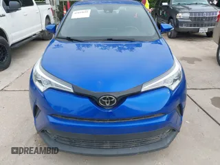 2018 Toyota C-HR XLE z VIN NMTKHMBX3JR043005, wystawiony jako IAAI lot #42419692 z przebiegiem 105 532 mil mil oraz . Historia ofert i sprzedaży dostępna na DreamBid. Obrazek 6.