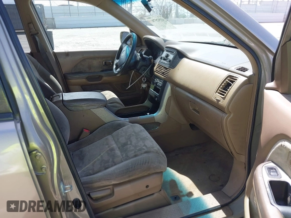 2003 Honda Pilot EX with VIN 2HKYF18433H540691, listed as a IAAI auction lot 41925703 with 192,612 mi miles. Bid and sale history available at carsss.com. Image 5.