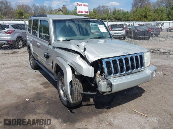 2007 Jeep Commander Sport z VIN 1J8HG48P17C695954, wystawiony jako IAAI lot #42106559 z przebiegiem Nie podano mil oraz . Historia ofert i sprzedaży dostępna na DreamBid. Obrazek 1.