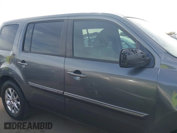 2012 Honda Pilot EX-L with VIN 5FNYF3H51CB036501, listed as a IAAI auction lot 41703208 with 223,984 mi miles. Bid and sale history available at carsss.com. Image 13.