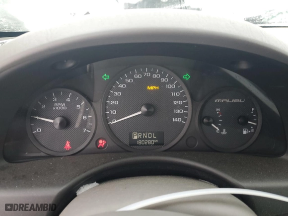2004 Chevrolet Malibu with VIN 1G1ZS52F14F223420, listed as a Copart auction lot 87728855 with 180,280 mi miles and Clean Title. Bid and sale history available at carsss.com. Image 9.