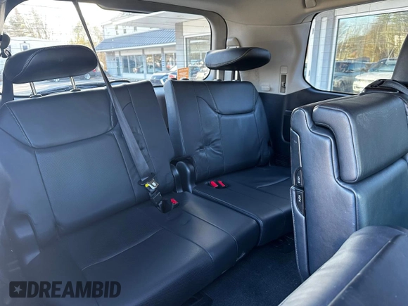 2013 Lexus LX 570 with VIN JTJHY7AXXD4091614, listed as a Copart auction lot 82096184 with 205,635 mi miles and Clean Title. Bid and sale history available at DreamBid. Image 9.