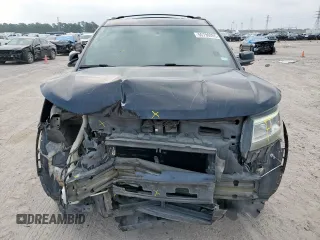 2017 Ford Explorer XLT с VIN 1FM5K7D82HGB62364, выставлен на аукционе Copart как лот 55799255 с пробегом 117 658 миль миль и Списание • Salvage title. История ставок и продаж доступна на DreamBid. Изображение 5.