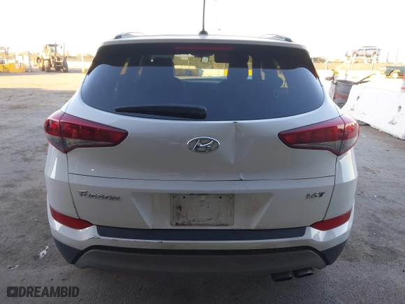 2017 Hyundai Tucson Value with VIN KM8J33A27HU541527, listed as a IAAI auction lot 41382244 with 65,848 mi miles. Bid and sale history available at carsss.com. Image 16.