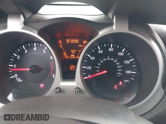 2015 Nissan Juke SV with VIN JN8AF5MR7FT502217, listed as a IAAI auction lot 41748106 with 97,200 mi miles. Bid and sale history available at carsss.com. Image 7.