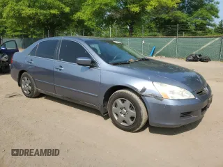 2007 Honda Accord LX with VIN 1HGCM56447A051662, listed as a Copart auction lot 59549755 with 151,794 mi miles and Salvage title. Bid and sale history available at DreamBid. Image 4.