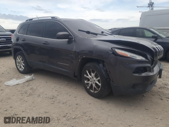 2016 Jeep Cherokee Latitude with VIN 1C4PJMCBXGW279626, listed as a Copart auction lot 54487735 with 108,294 mi miles and Clean Title. Bid and sale history available at carsss.com. Image 4.