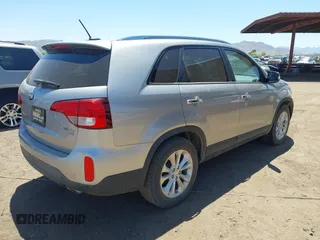 2014 Kia Sorento EX with VIN 5XYKUDA72EG543707, listed as a IAAI auction lot 42045776 with 83,700 mi miles. Bid and sale history available at carsss.com. Image 4.