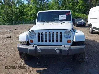 2012 Jeep Wrangler Unlimited Call of Duty MW3 с VIN 1C4BJWFG4CL130718, выставлен на аукционе IAAI как лот 42026458 с пробегом 162 884 миль миль и . История ставок и продаж доступна на DreamBid. Изображение 6.