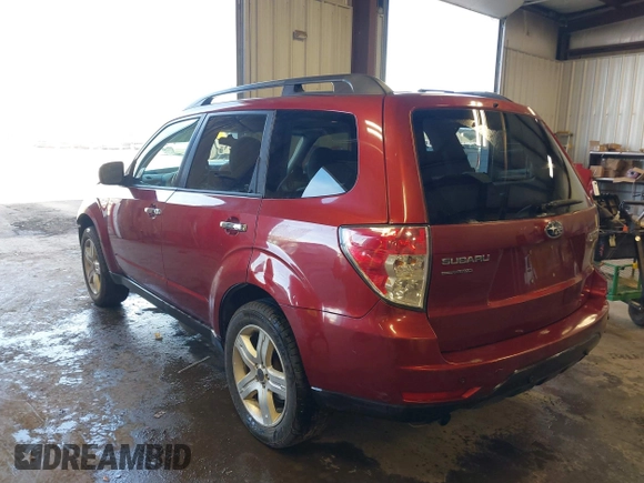 2010 Subaru Forester 2.5X Premium with VIN JF2SH6CC5AG700939, listed as a IAAI auction lot 41758976 with 168,153 mi miles. Bid and sale history available at carsss.com. Image 3.