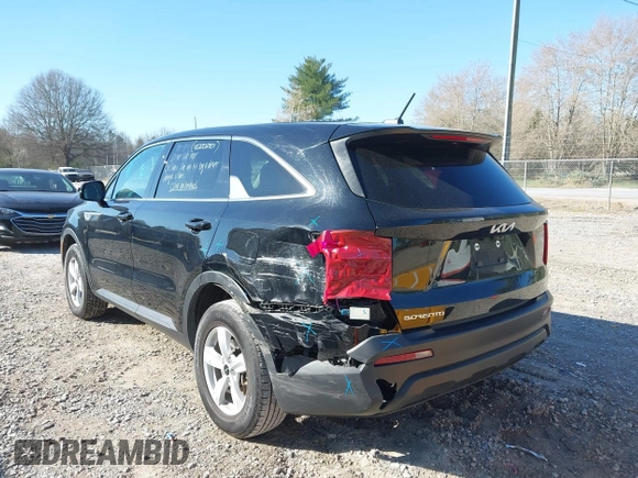 2023 Kia Sorento LX with VIN 5XYRGDLC1PG205332, listed as a IAAI auction lot 41776625 with 47,300 mi miles. Bid and sale history available at carsss.com. Image 6.