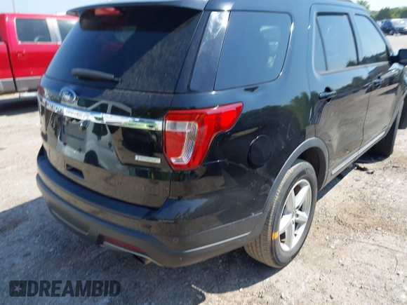 2018 Ford Explorer XLT with VIN 1FM5K7DHXJGC54425, listed as a IAAI auction lot 40332740 with 80,932 mi miles and . Bid and sale history available at DreamBid. Image 4.