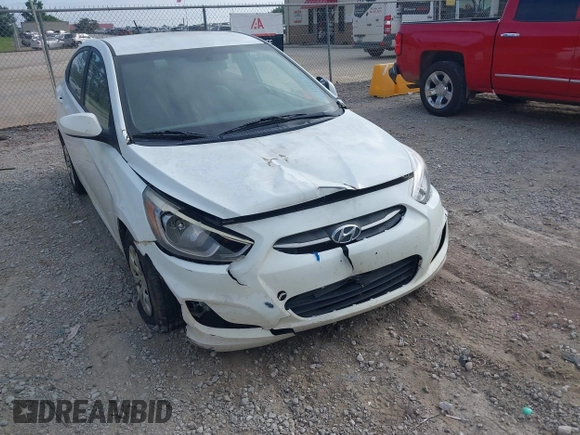 2016 Hyundai Accent SE z VIN KMHCT4AE7GU076917, wystawiony jako IAAI lot #42425890 z przebiegiem 136 031 mil mil oraz . Historia ofert i sprzedaży dostępna na DreamBid. Obrazek 6.