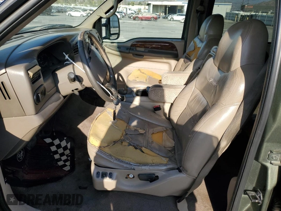 2001 Ford Excursion Limited with VIN 1FMNU42S71EA39829, listed as a Copart auction lot 79094054 with 405,339 mi miles and Salvage title. Bid and sale history available at DreamBid. Image 7.