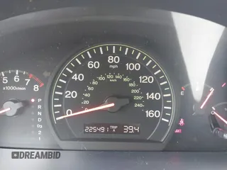 2004 Honda Accord LX z VIN 1HGCM66334A013834, wystawiony jako IAAI lot #42055734 z przebiegiem 225 491 mil mil oraz . Historia ofert i sprzedaży dostępna na DreamBid. Obrazek 7.
