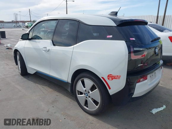 2015 BMW i3 z VIN WBY1Z2C51FV286626, wystawiony jako IAAI lot #41948522 z przebiegiem 106 060 mil mil oraz . Historia ofert i sprzedaży dostępna na DreamBid. Obrazek 3.