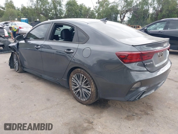 2023 Kia Forte GT-Line z VIN 3KPF54ADXPE598362, wystawiony jako IAAI lot #41857738 z przebiegiem 64 208 mil mil oraz . Historia ofert i sprzedaży dostępna na DreamBid. Obrazek 3.